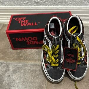 Vans Netflix Stranger Things Hellfire Club